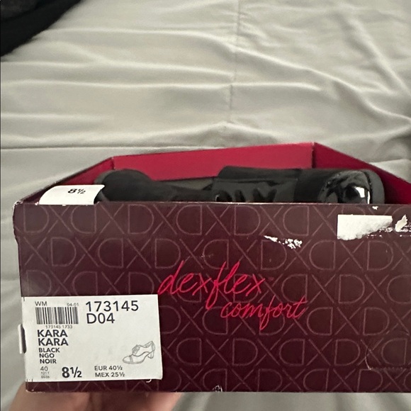 Dexflex Comfort Black Glossy Lace-Up heels - Picture 6 of 7